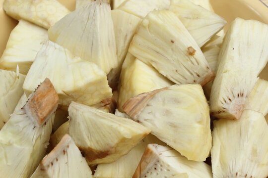 Close up of steamed breadfruit slices (Artocarpus altilis)