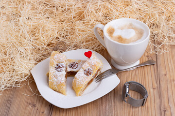 Flatlay with dessert and coffee as a moment to rest and relax 
