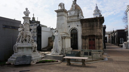crypts of recoleta buenos aires