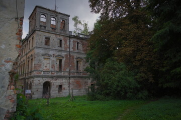 ruins of the castle