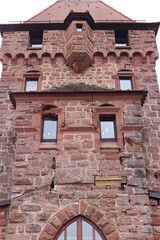 Fototapeta premium Burg Berwartstein in Elernbach. Dehner Felsenland.