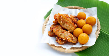 Fried bananas with fried sweet potato balls
