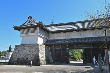 佐賀城・鯱の門と続櫓