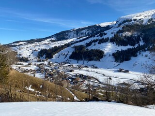 Fototapeta na wymiar Winter snow idyll in the Thur river valley (or Thurtal) between the Alpstein and Churfirsten mountain massifs, Alt St. Johann - Obertoggenburg region, Switzerland (Schweiz)