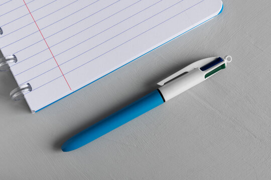 Classic pen four colors