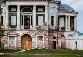 old abandoned building
