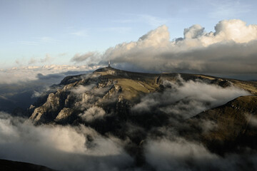25 Omu Mountains landscape