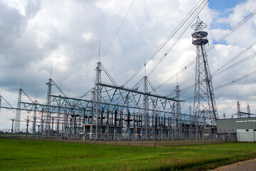 380Kv distribution station with high voltage pylons from TenneT in Ens (Flevoland) - obrazy, fototapety, plakaty