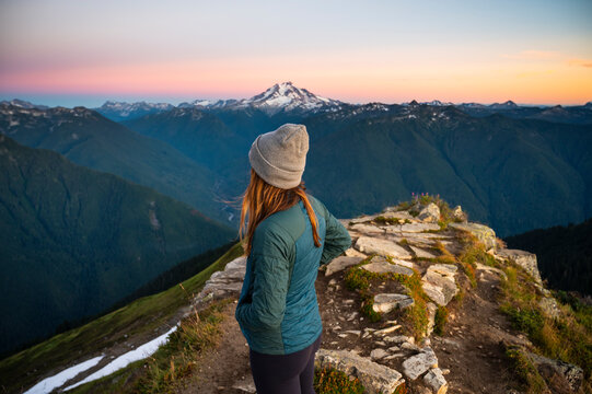 Female Posing at Green Mountain In Glacier Peak Wilderness