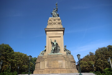 Fototapeta na wymiar Statue of Willem I of Orange at Plein 1813 in the Hague