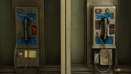 Deurstickers phone booth with graffiti © Josef Rodriguez