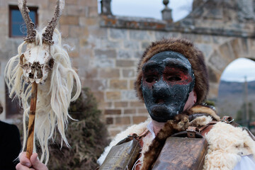 Mascarada de Los Zamarrones. Carnaval ancestral en el norte de España. Lanchares, Campoo de Yuso,...
