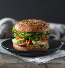 Veggie bagel sandwich