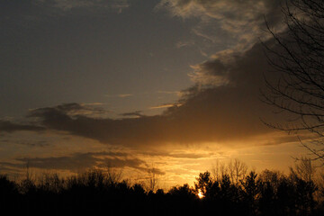 Fototapeta premium sunset over the field