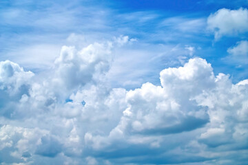 Naklejka na ściany i meble 青空に溢れ出る白い雲
