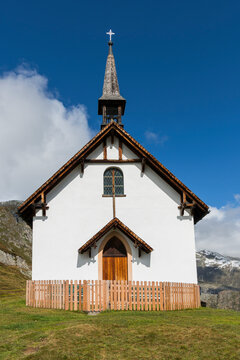 Kleine Kapelle für Hochzeiten auf der Belalp im Oberwallis, Schweiz