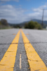 Double yellow line street view 