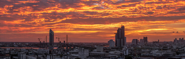 Bangkok's metropolis comes alive in twilight time