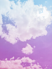 Fototapeta premium Pink sky background, clouds and hot sunlight