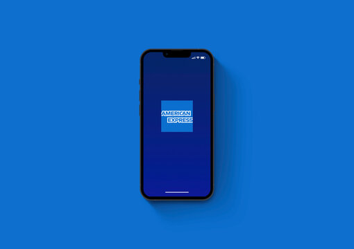 American Express (Amex) app on the smartphone iPhone 13 screen. Blue background. Rio de Janeiro, RJ, Brazil. February 2022