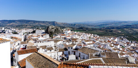 the rooftops and whitewashed houses of the old city center of Olvera