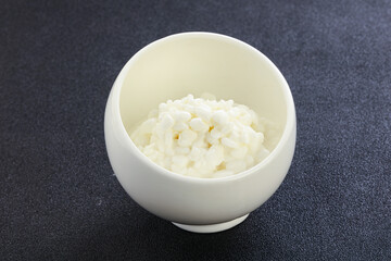 Dietary granulated cottage cheese for breakfast