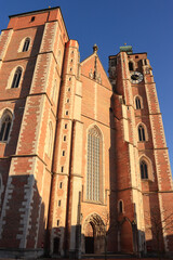 Juwel der Süddeutschen Backsteingotik; Westfassade der Liebfrauenkirche in Ingolstadt