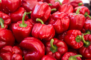 Obraz na płótnie Canvas red pepper on market counter