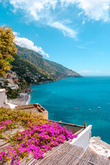 Obraz premium Positano is a village on the Amalfi Coast (Province of Salerno), in Campania, Italy, mainly in an enclave in the hills leading down to the coast.