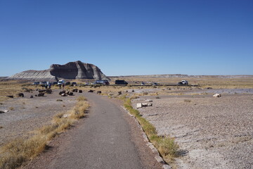 アリゾナ州　ペトリファイドフォレスト国立公園　トレイル
