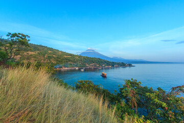 Fototapeta na wymiar Scenic view of Agung volcano from Amed village, Bali, Indonesia