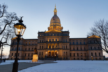 State Capitol Building of Michigan in Lansing - obrazy, fototapety, plakaty