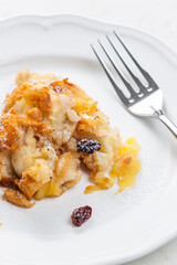 dessert called zemlovka made from buns with raisins