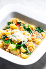 soup with spinach, chickpeas and pasta