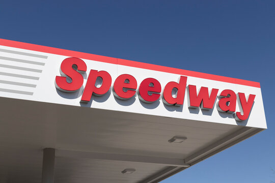 Speedway Gas And Fuel Logo. Speedway Is The Official Fuel Of The NTT IndyCar Series.