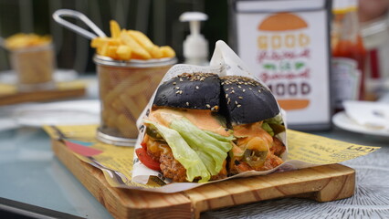 Black burger - Pakistan Restaurent in Islamabad