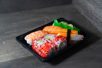 Sushi Box Maki Nigiri Japan Food Togo Takeaway Set