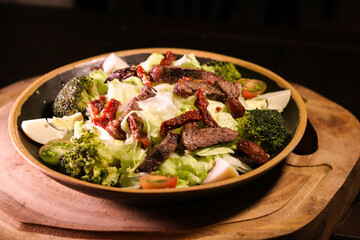meat salad with vegetables