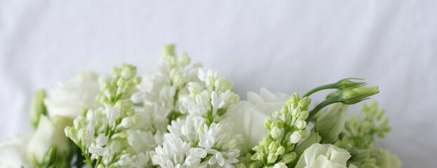 Bouquet of white lilac and lisianthus flowers