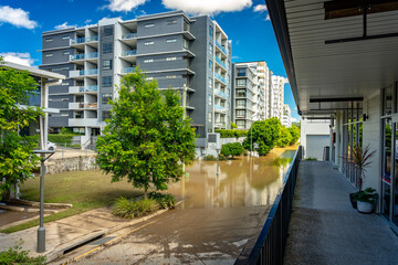 Brisbane, Australia - Roads flooded after the heavy rain in West End suburb - obrazy, fototapety, plakaty