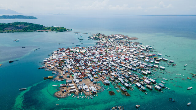 Aerial shot of Bungin island is the MOST POPULATED Island in the world after Earthquake 7.0 M Lombok