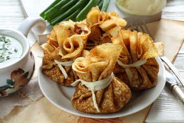 Pancake bags with minced meat