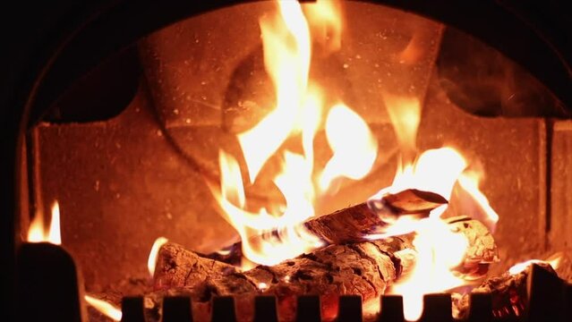 Relaxing And Cozy Fireplace 4K Static Shot Screensaver