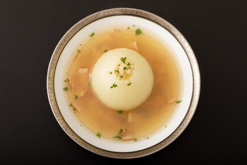 まるごと玉ねぎのオニオンスープ