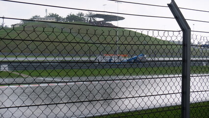 Fototapeta premium セパンサーキットの雨