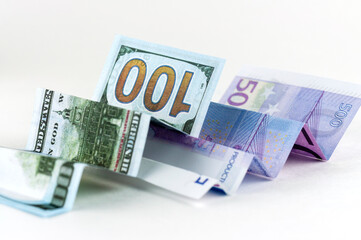 dollar and Euro notes in the form of a growth chart