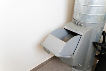 general house garbage chute in an apartment building, the problem of general house garbage chutes...