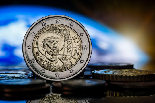 Commemorative Euro coin 500th anniversary of Juan Sebastian Elcanos first circumnavigation Macro