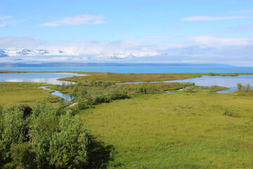 Island - Landschaft Skjalfandibucht mit Flateyjarskagi / Iceland - Landscape Skjalfandi Bay with Flateyjarskagi /