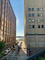 La lumi&egrave;re au bout de la ville 